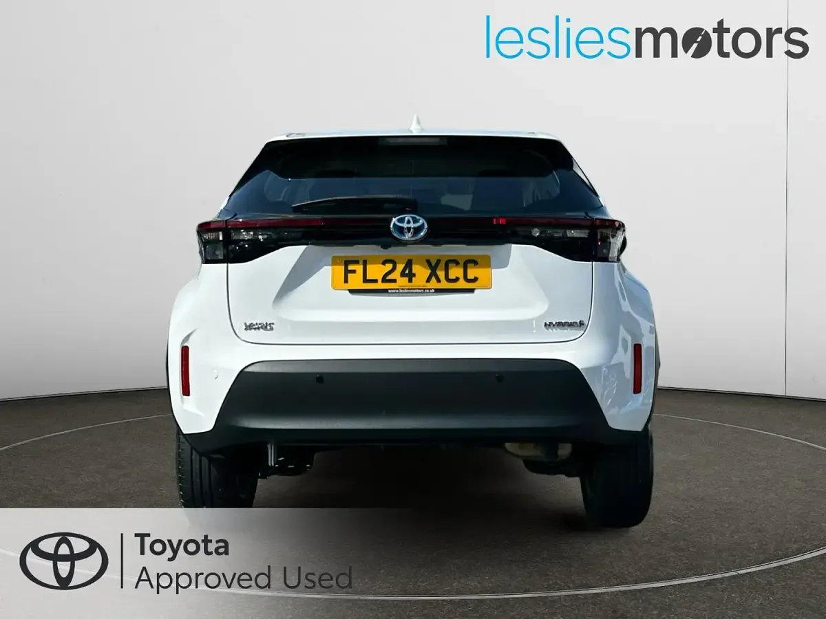 Used Toyota Yaris Hybrid 2024 Estate