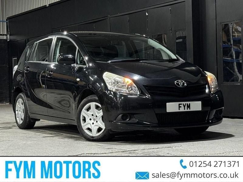 Black Used 2010 Toyota Verso T2 MPV | £3,095 - Image 1/3