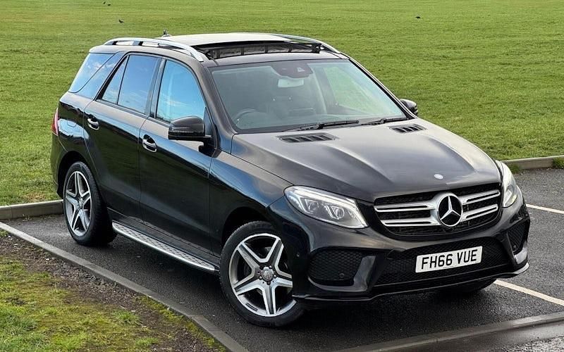 Used Mercedes E250 AMG Line Premium 204 HP (150 kW) 2017 Estate