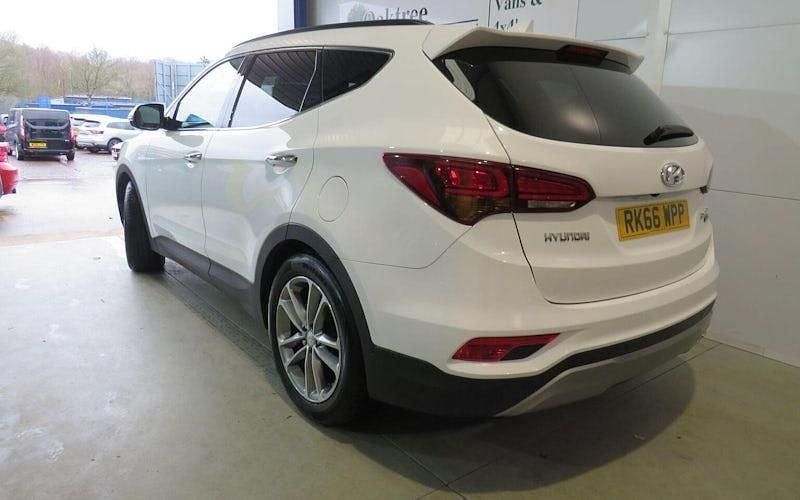 Used Hyundai Santa Fe Premium SE 200 HP (147 kW) 2018 SUV