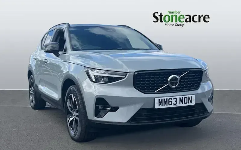 Used Volvo XC40 Plus 197 HP (144 kW) 2027 SUV