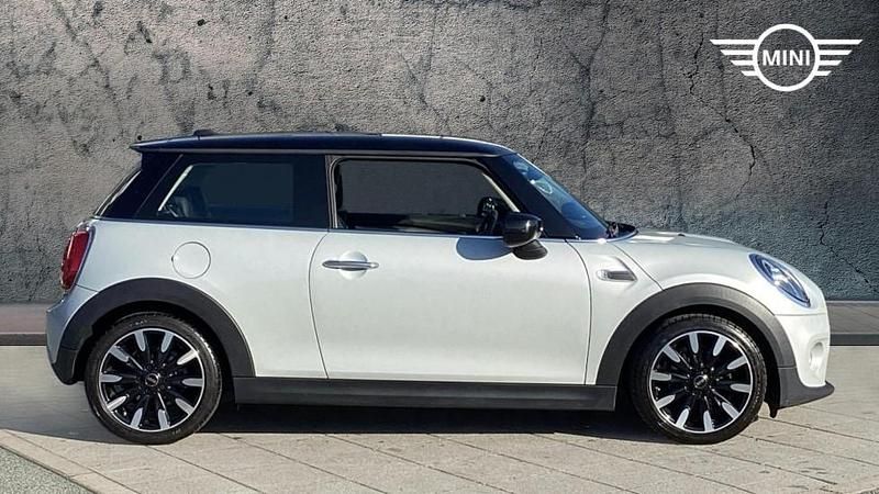 Used Mini Cooper Exclusive 134 HP (98 kW) 2019 Silver Hatchback