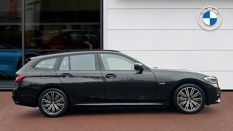 Used BMW 330e M Sport 288 HP (211 kW) 2021 Black Estate