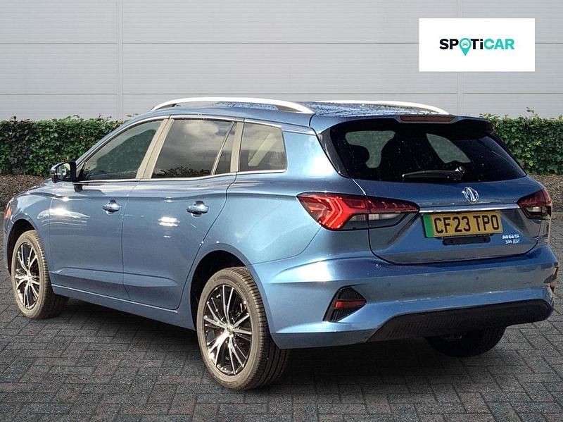 Used MG MG5 EV Trophy 113 kW (154 HP) 2023 Blue Estate