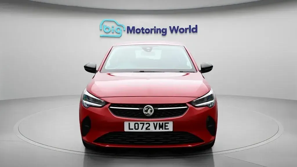 Używany Vauxhall Corsa Design Edition 75 KM (55 kW) 2022 Czerwony Hatchback