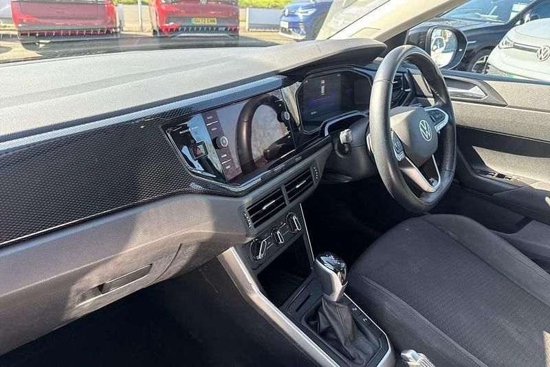 Used VW Taigo Life 110 HP (80 kW) 2023 Black SUV