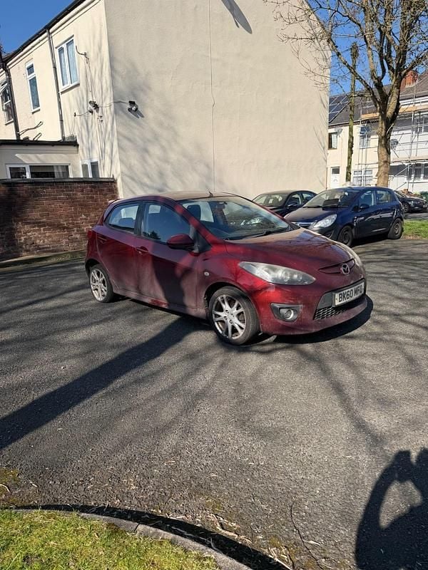 Used Mazda 2 2010 Red Hatchback