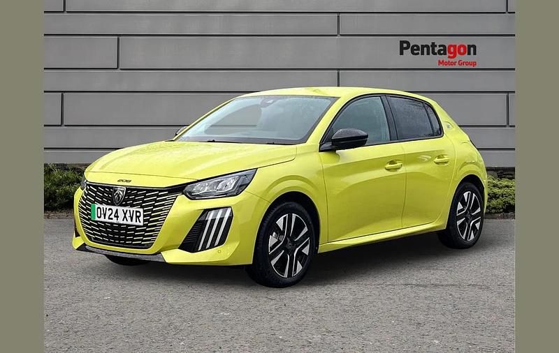 Used Peugeot e-208 Style 100 kW (136 HP) 2024 Yellow Hatchback
