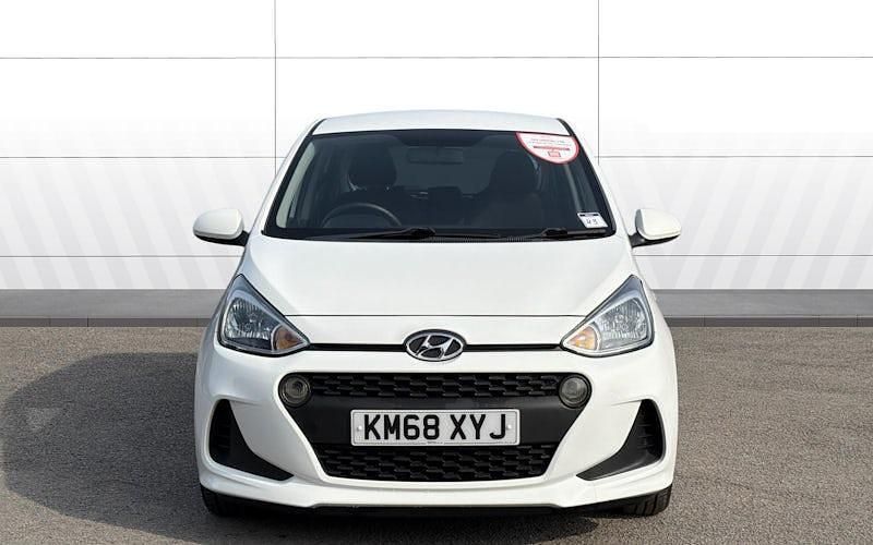 Used Hyundai i10 SE 67 HP (49 kW) 2020 Hatchback