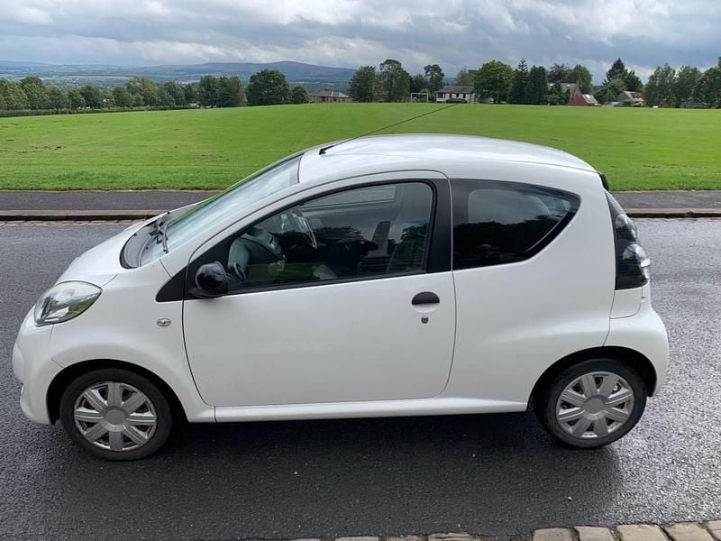 Used Citroën C1 2010 White Hatchback