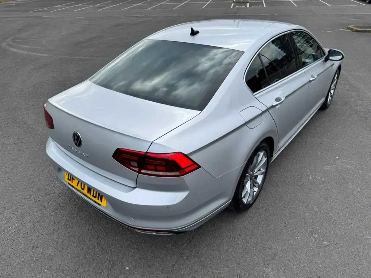 Used VW Passat R-line 150 HP (110 kW) 2021 Silver Sedan