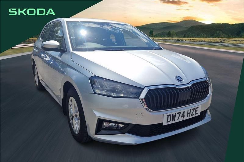 Silver Used 2025 Skoda Fabia SE Hatchback | £17,998 (A bit pricey) - Image 1/4