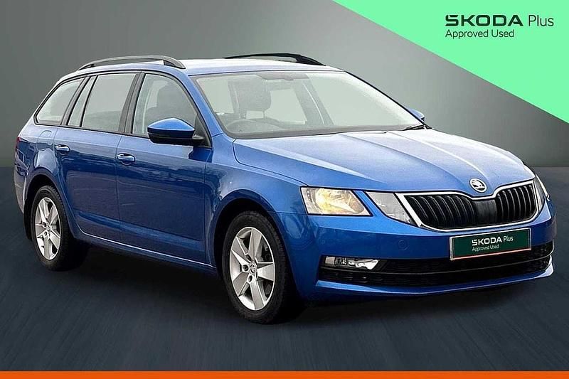 Blue Used 2018 Skoda Octavia SE Estate | £9,970 (Fair price) - Image 1/4