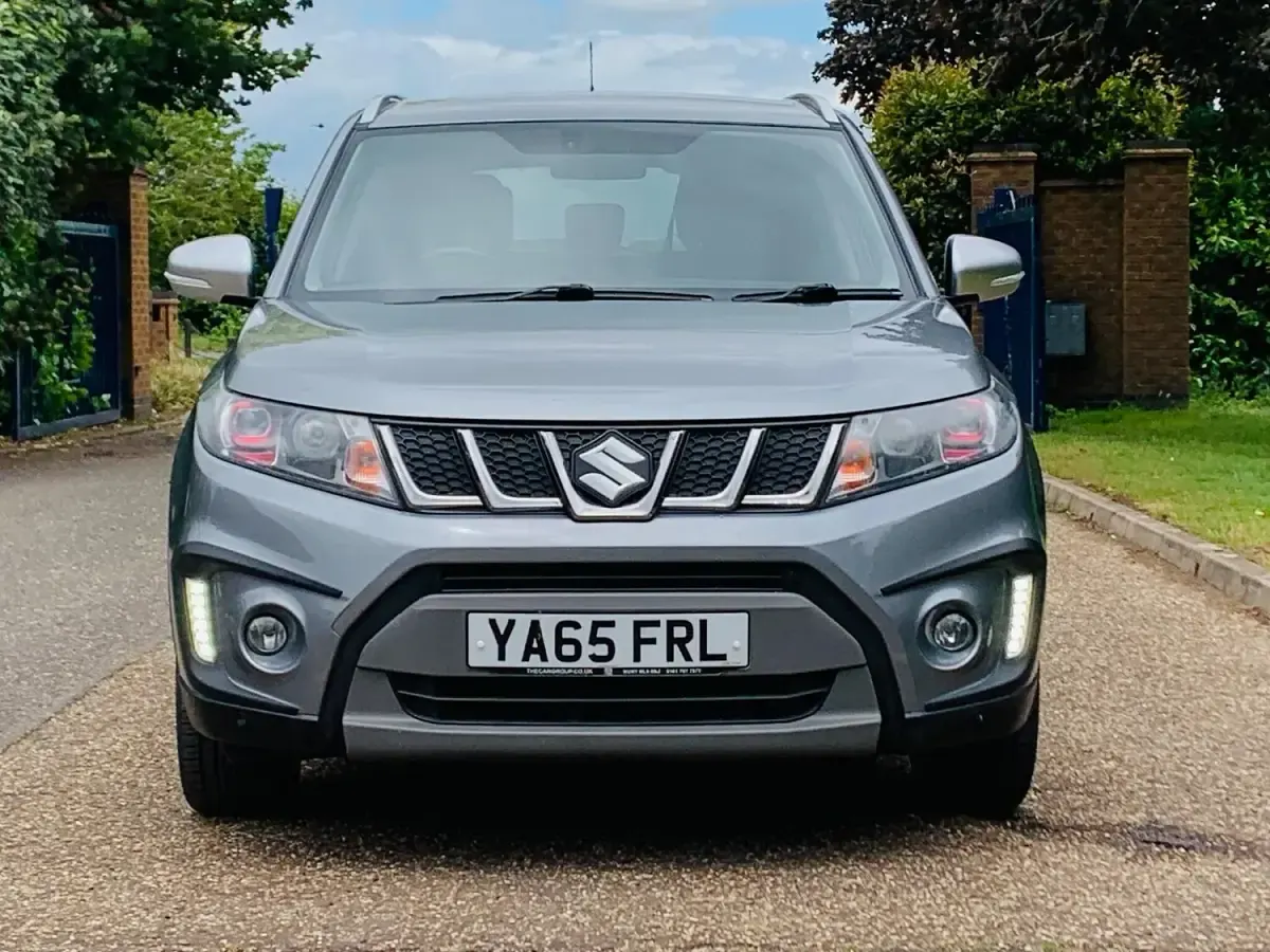 Used Suzuki Vitara 140 HP (102 kW) 2016 Grey SUV