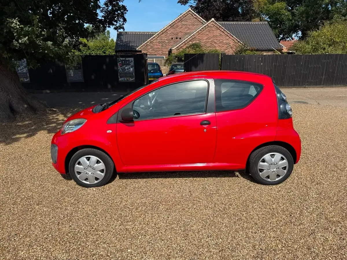 Used Citroën C1 2012 Red Hatchback