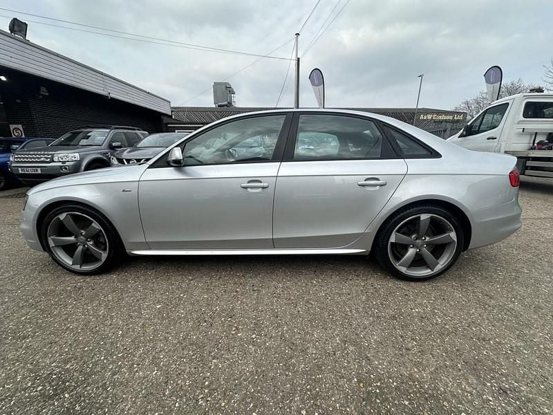 Used Audi A4 Black Edition 177 HP (130 kW) 2013 Silver Sedan