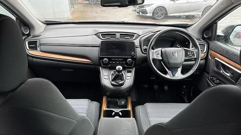 Used Honda CR-V SE 173 HP (127 kW) 2019 Grey SUV