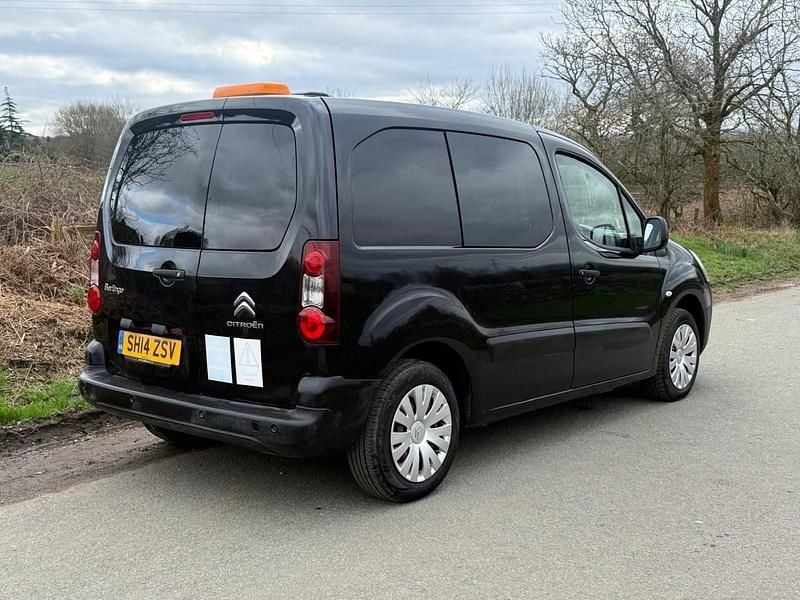 Used Citroën Berlingo 75 HP (55 kW) 2014 Black MPV
