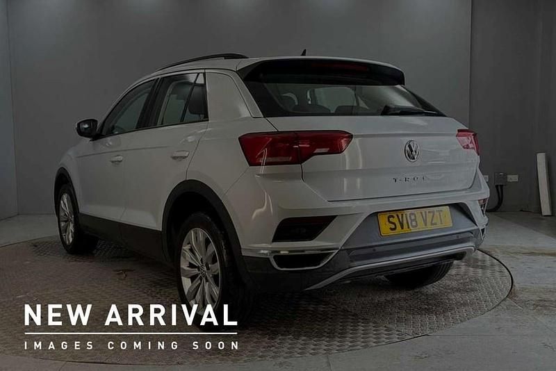 Used VW T-Roc SE 150 HP (110 kW) 2018 Silver SUV