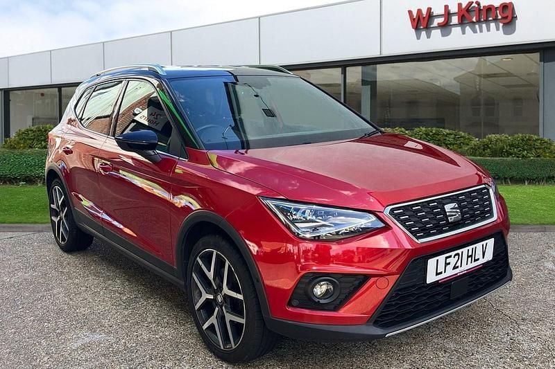Red Used 2021 Seat Arona XCELLENCE Lux SUV | £14,195 (Fair price) - Image 1/3