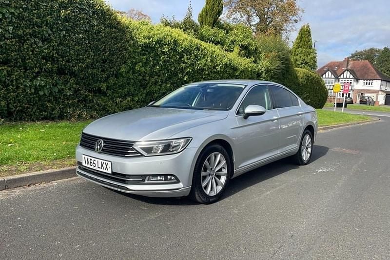 Silver Used 2015 VW Passat Business Sedan | £3,995 (A bit pricey) - Image 1/1