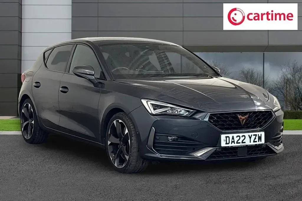 Used Cupra Leon VZ1 245 HP (180 kW) 2022 Hatchback