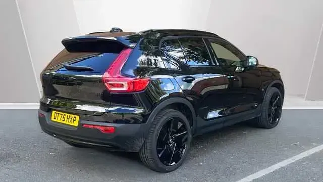 Used Volvo XC40 Plus 194 HP (142 kW) 2026 SUV