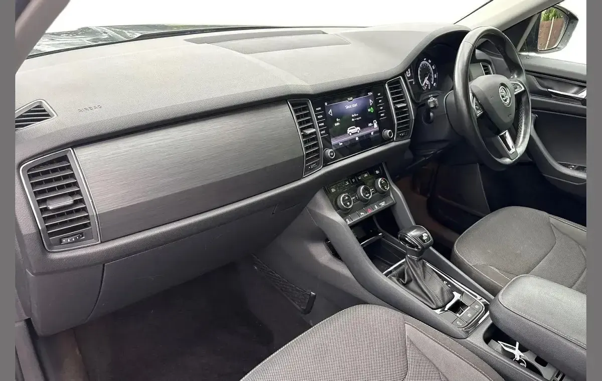Used Skoda Kodiaq SE Technology 150 HP (110 kW) 2017 Grey SUV