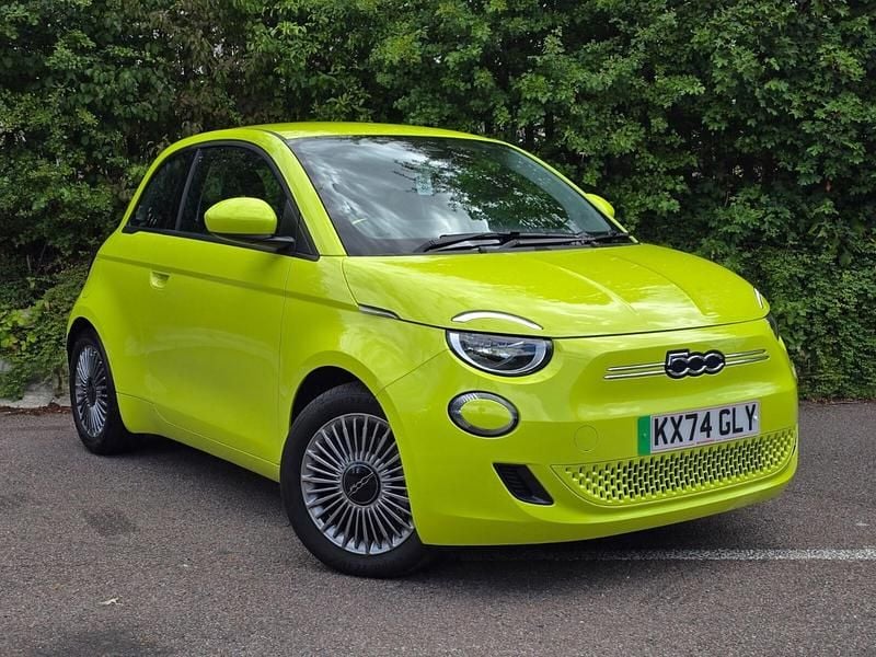 Green Used 2024 Fiat 500e Hatchback | £26,995 - Image 1/3
