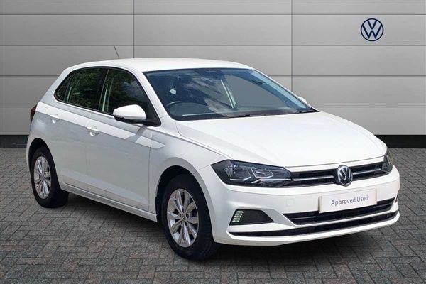 White Used 2018 VW Polo SE Hatchback | £11,423 (Good price) - Image 1/4