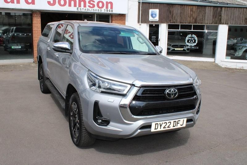 Silver Used 2022 Toyota HiLux Pickup | £22,000 (Fair price) - Image 1/3