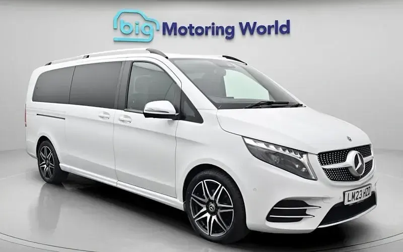 Used Mercedes V300 AMG line 237 HP (174 kW) 2023 MPV