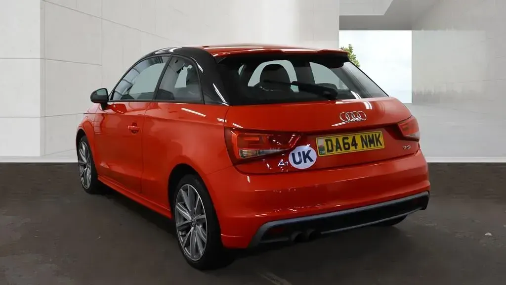 Used Audi A1 S-Line 122 HP (89 kW) 2014 Red Hatchback