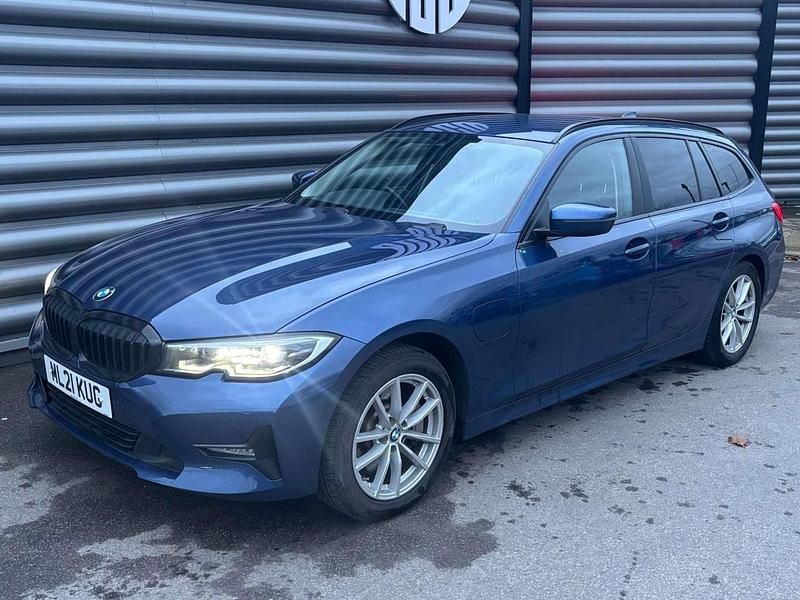 Used BMW 330e Sport Line 2021 Blue Estate