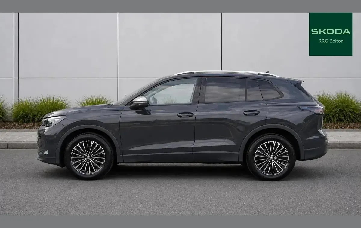 Used VW Tiguan Match 147 HP (108 kW) 2025 Grey SUV