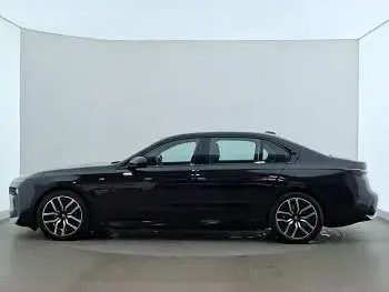 Used BMW i7 M Sport 400 kW (544 HP) 2023 Black Sedan