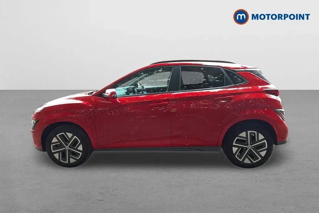 Used Hyundai Kona Premium 100 kW (136 HP) 2022 Red SUV