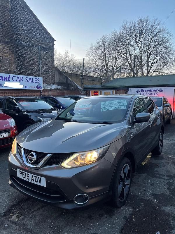Used Nissan Qashqai N-TEC 115 HP (84 kW) 2015 Grey SUV