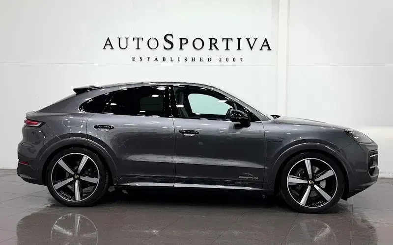 Used Porsche Cayenne 470 HP (345 kW) 2026 SUV