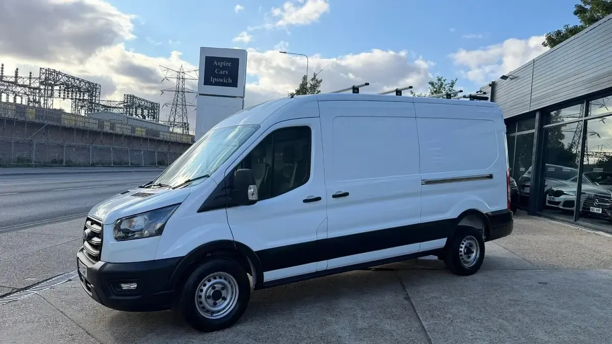 Used Ford Transit S 130 HP (95 kW) 2023 White Van