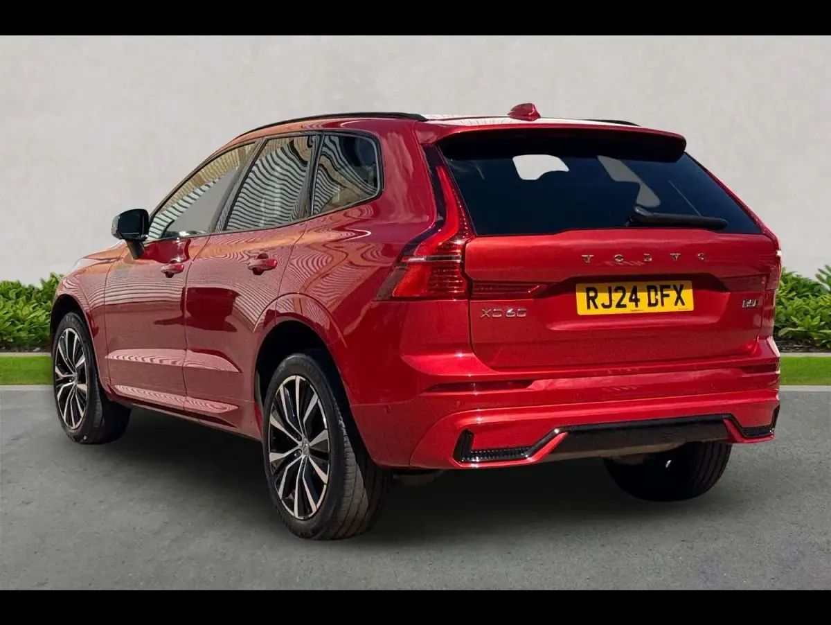 Used Volvo XC60 Ultimate 2024 Red SUV