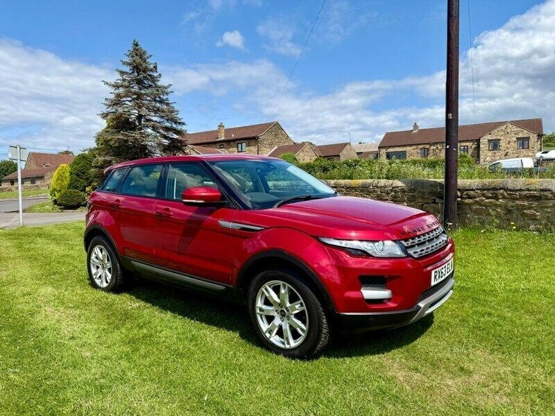 Red Used 2013 Land Rover Range Rover evoque Pure Estate | £7,995 (Good price) - Image 1/4