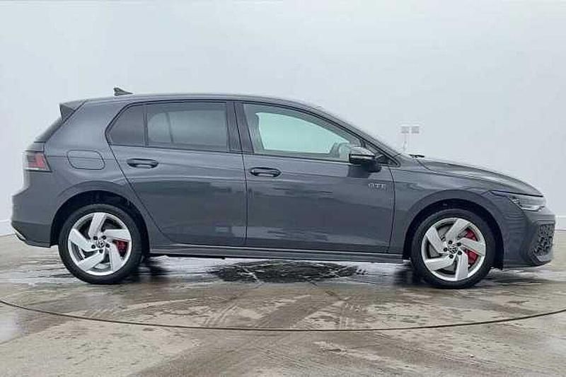 Used VW Golf VIII GTE 272 HP (200 kW) 2025 Grey Hatchback