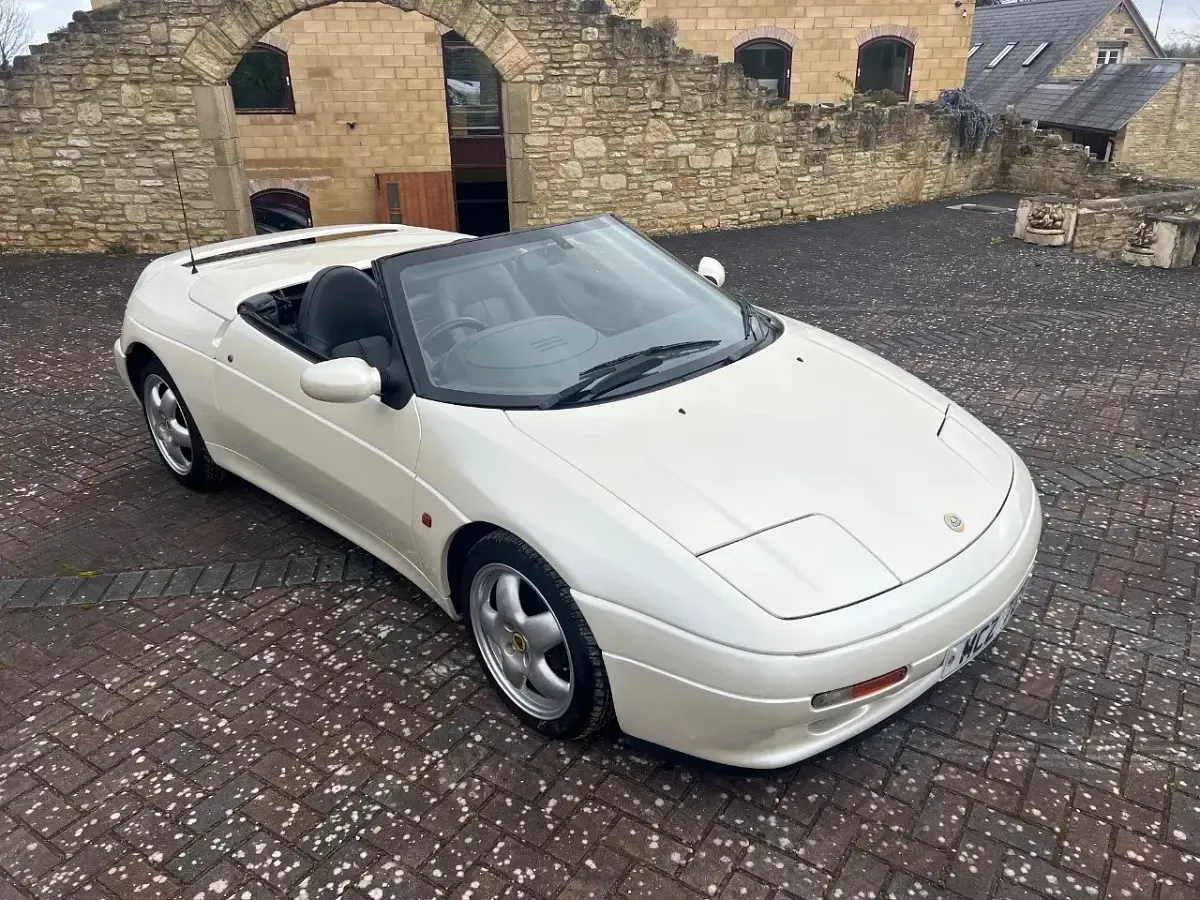 Used Lotus Elan 1995 White Cabriolet