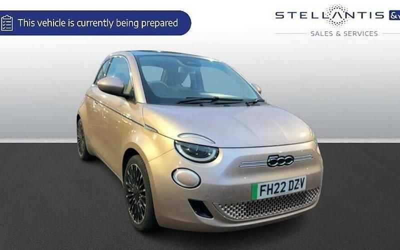 Used Fiat 500e La Prima 86 kW (118 HP) 2026 Hatchback
