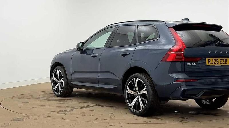 Used Volvo XC60 Ultra 250 HP (183 kW) 2025 Denim blue SUV