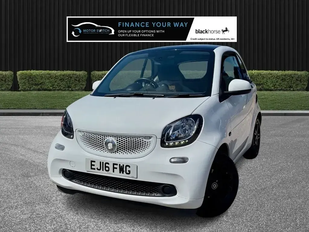 Begagnad Smart ForTwo Coupé Premium 2016 Vit Sportkupé