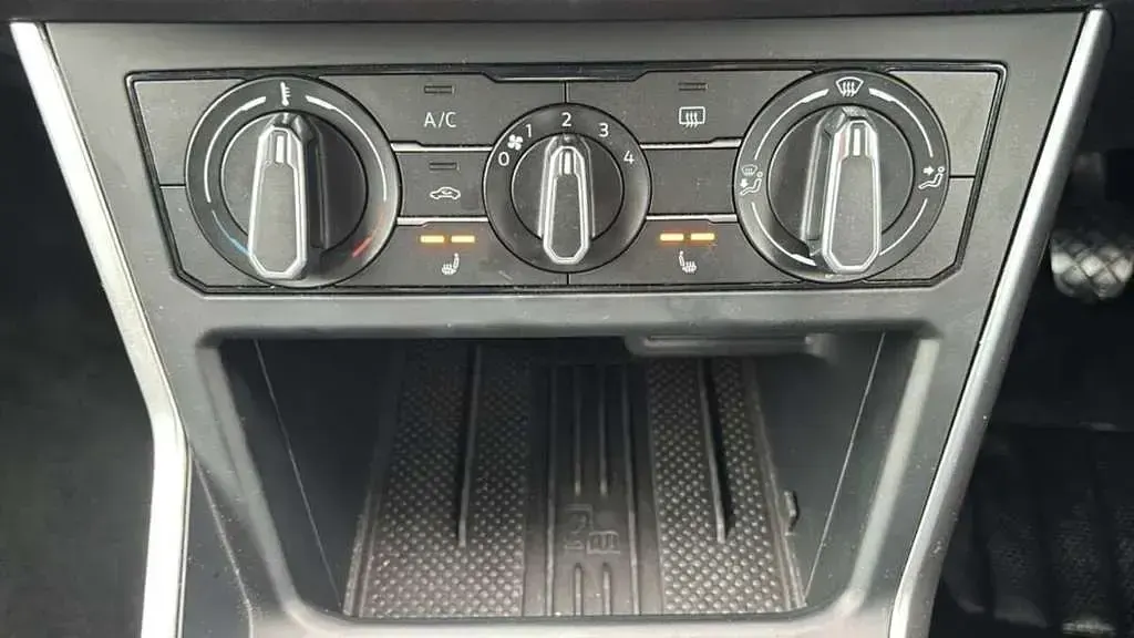 Used VW Polo Match 95 HP (69 kW) 2025 Grey Hatchback