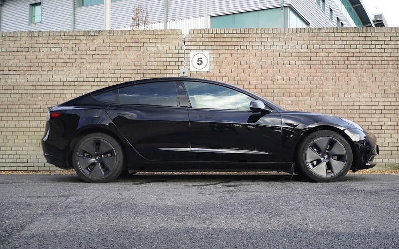 Used Tesla Model 3 Standard Range 180 kW (245 HP) 2021 Sedan