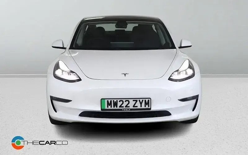 Used Tesla Model 3 Long Range AWD 258 kW (351 HP) 2022 White Sedan